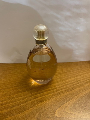 Sarah Jessica Parker Lovely eau de parfum 100ml like new