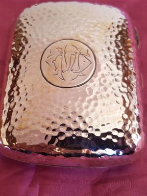 Ασημένια χειροποίητη ταμπακιέρα vintage Made in England 1928