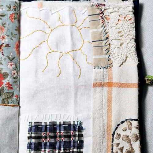 Handmade fabric needle and thread book pouch like new
