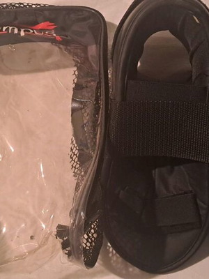 Point fighting shoes new, size XS