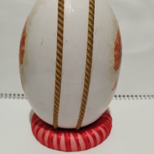 Handmade porcelain decorative egg with poppies and base