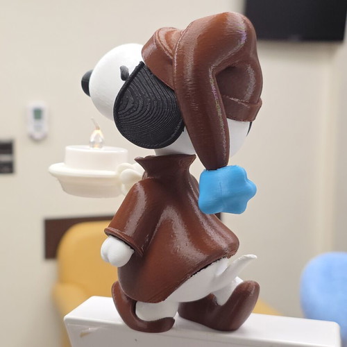 Snoopy figure with base for LED tealight like new