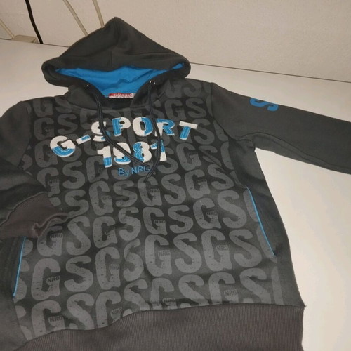 Energiers sweatshirt 8 years like new, warm