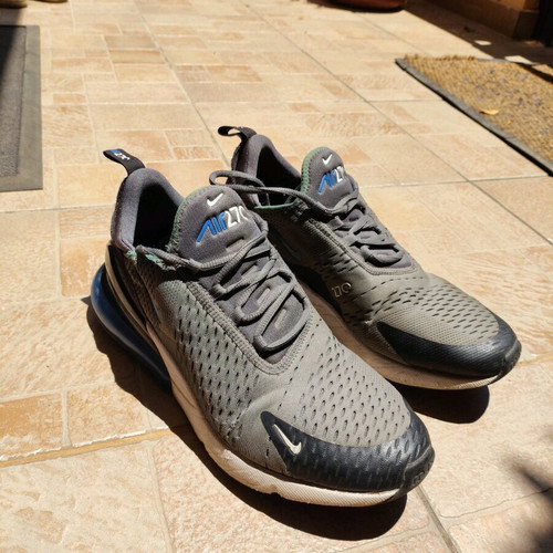Nike Air Max 270 new, size 45.5, black and blue