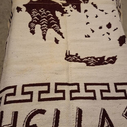 Traditional woven kilim 130 x 180 cm like new