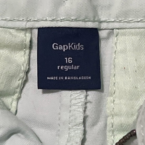 Gap shorts like new, size 16, soft pistachio color