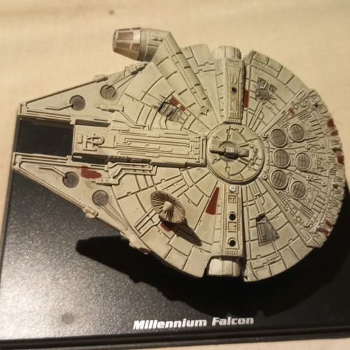 Millennium Falcon miniature new