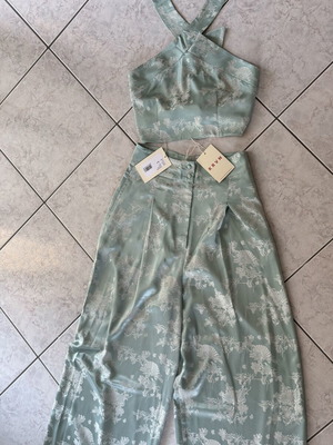Karavan set with halter top and wide-leg pants, sage floral