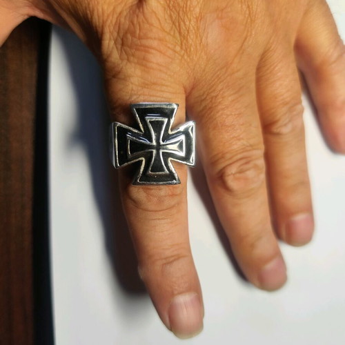 Biker ring Iron Cross used, silver