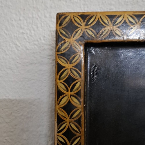 Vintage κινέζικο χειροποίητο ξύλινο ταμπλό σαν καινούργιο με μαύρη λάκα και φυσικά πετρώματα