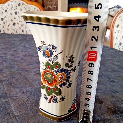 Delft Vase 1960