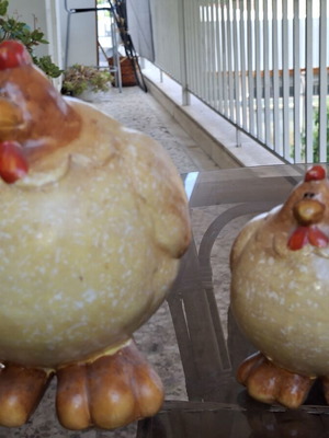Ceramic chicken set like new, mother and child, 19cm & 11.5cm
