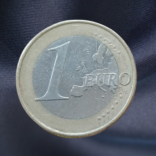 1 Euro Coin Spain 2017 used with King Felipe VI
