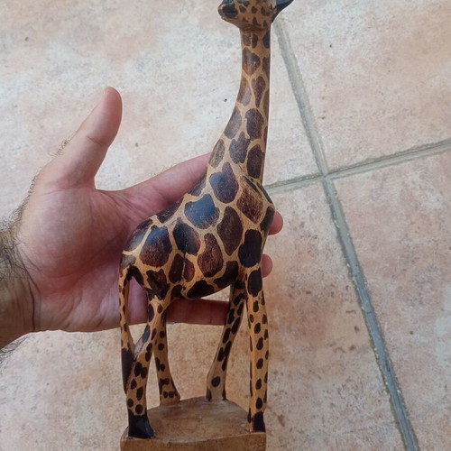 Vintage wooden giraffe figurine, 32 cm height