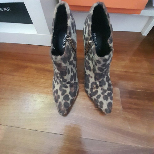 Migato women's pony skin ankle boots new, size 38, 11 cm heel