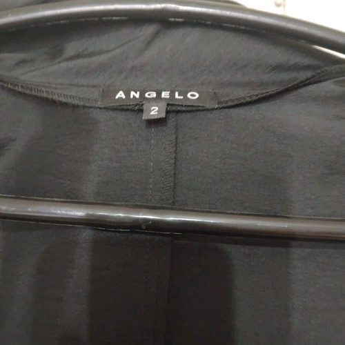 Women's blazer size 2 like new