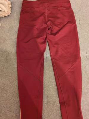 Oysho sports leggings size S like new, red