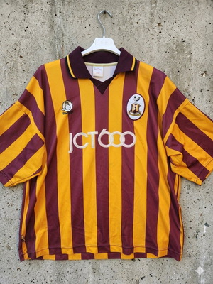 Bradford City 1995-97 football shirt used, size XXL, retro Beaver JCT600