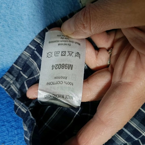Cotton checked boys' shirt with zipper like new, size 110 cm