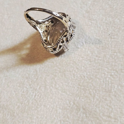 Antique 9K and 925 Silver Ring like new with White Transparent Stone