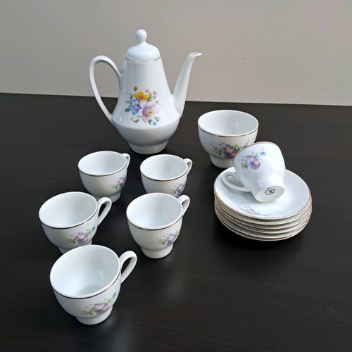 Coffee serving set with jug in excellent condition