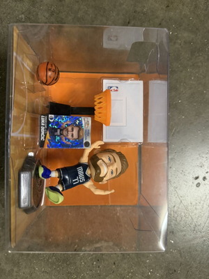 Φιγούρα Luka Doncic NBA Ballers καινούργια από Zuru