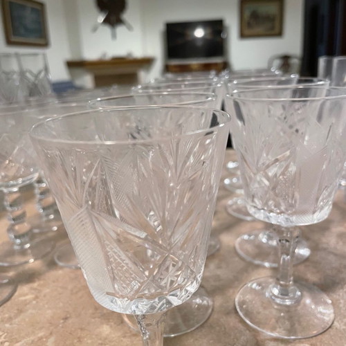 Crystal glasses used, set of 97 pieces