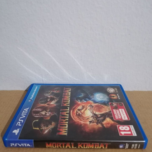 Mortal Kombat PS Vita case and cover used, no game included