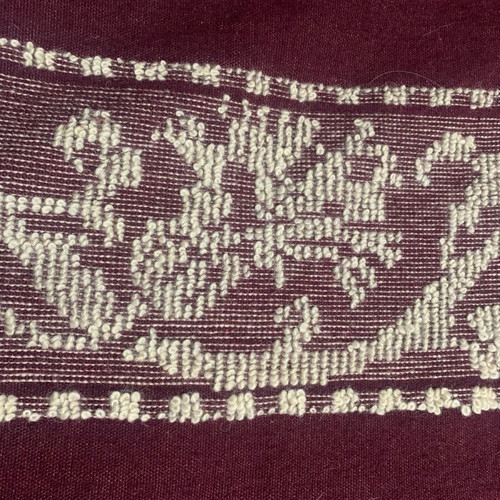 Wool woven half-double blanket burgundy with white details new