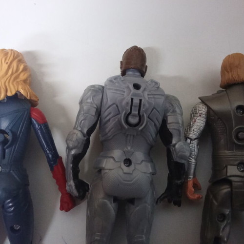 Avengers action figure set, Captain Marvel, Captain America, Thor, 15cm