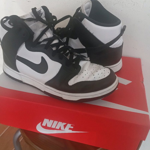 Nike Dunk High used, size 42, black and white