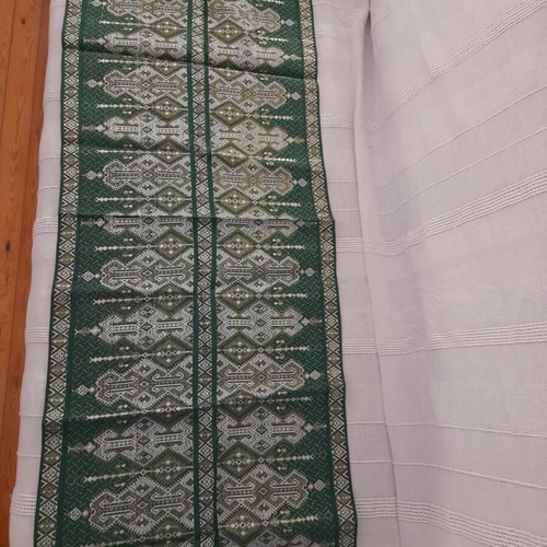 Table runner with ethnik geometric design 127×45cm new