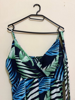One-piece tropical print jumpsuit M/L like new with belt and chest support