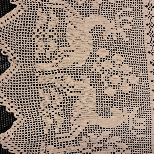Crocheted pieces used with tsigkelaki, 2 pieces 45×23 and 4 pieces 23×33