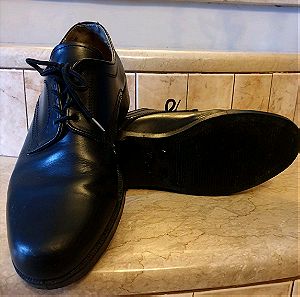 Παπούτσια - σκαρπίνια  ΔΕΡΜΑΤΙΝΑ - ΕΣ (Ελληνικού Στρατού) νούμερο 43