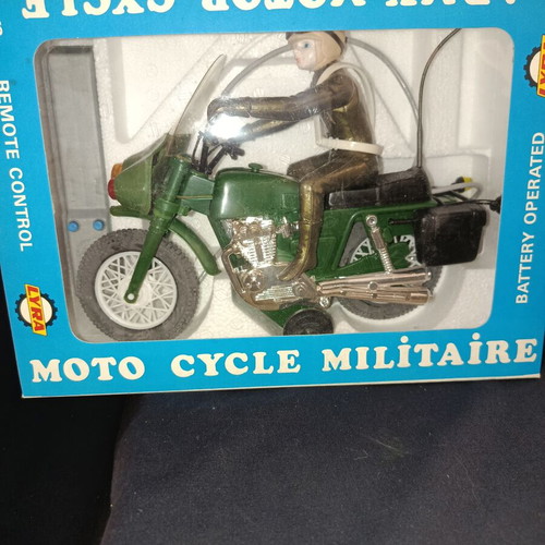 Παιχνίδι Lyra No 550 army motorcycle σαν καινούργιο