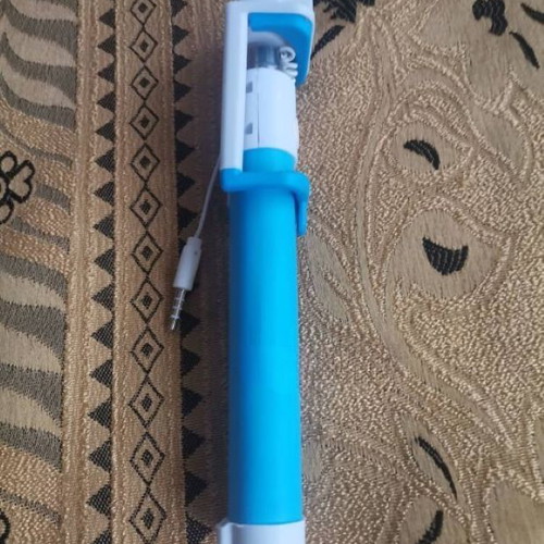 Mini selfie stick with cable blue new