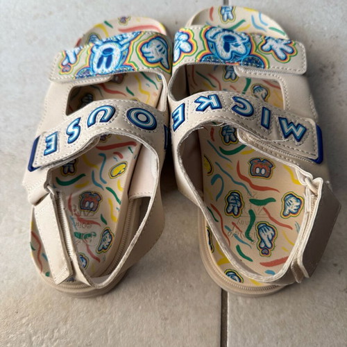 Zara Disney kids sandals No 26 like new with Mickey Mouse