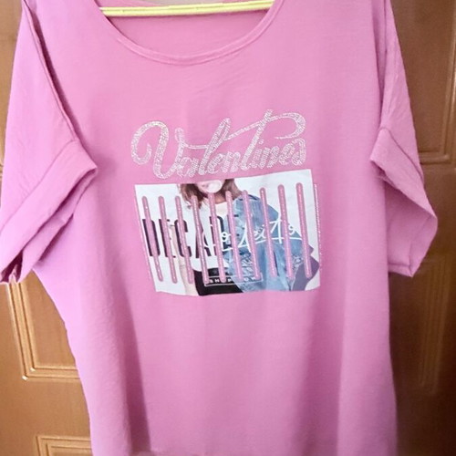 Pink oversized T-shirt with Valentine print and rhinestones like new, XL-XXL