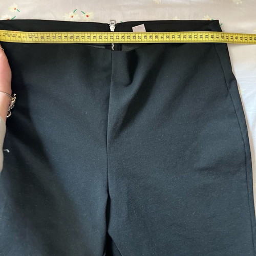 H&M black pants new, size L/40/12 with back zipper
