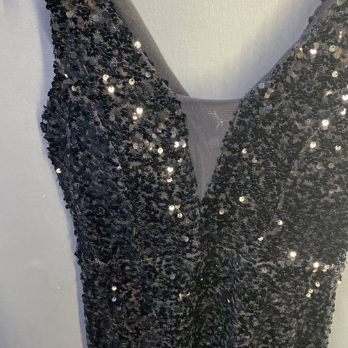 Short black dress new, size S