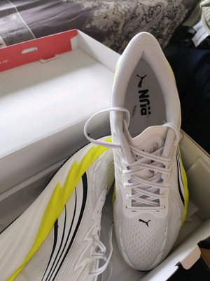 Puma Run Velocity Nitro 4 new, size 47, white sports shoes