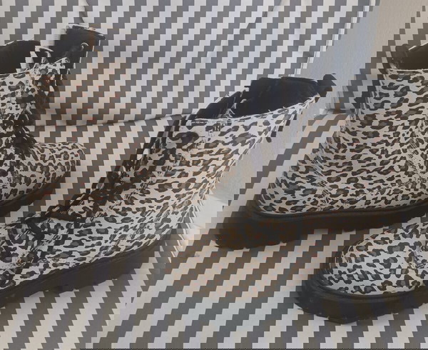 ΕΝΑ ΖΕΥΓΑΡΙ ΜΠΟΤΑΚΙΑ ΑΡΒΥΛΑΚΙΑ ANIMAL PRINT, ZARA, No 35
