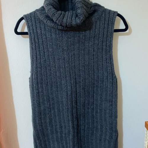 Wool grey blouse used, size M