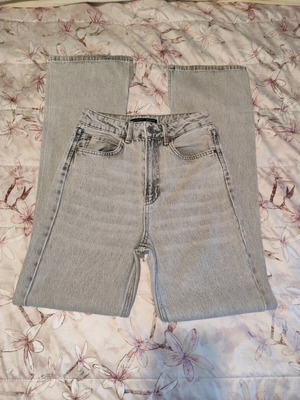 Stradivarius high-waisted flare jeans gray like new, size XS