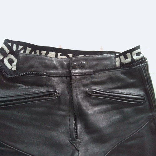 Vanucci leather motorcycle pants used No 48 with knee protectors
