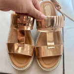 Πέδιλα πλατφόρμες μεταχειρισμένα GoGo Shoes, χρυσά, μέγεθος 39
