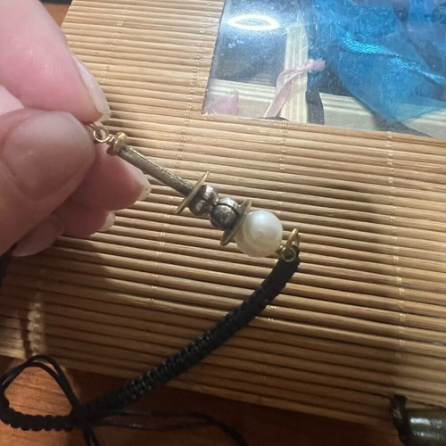 Silver bracelet with pearl like new, black and white