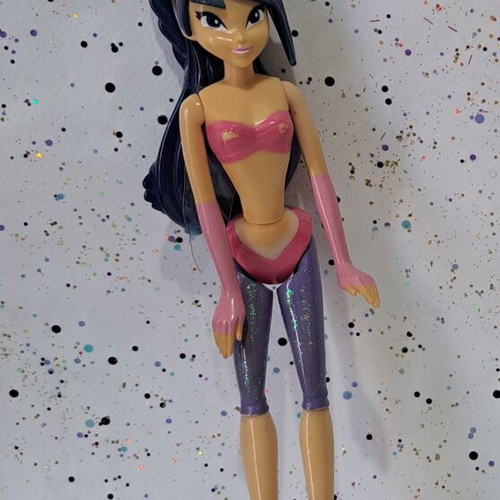 Winx Club Musa Kinder Figurine used with flaws and incomplete