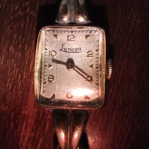 Lunesa vintage women's watch used, gold color